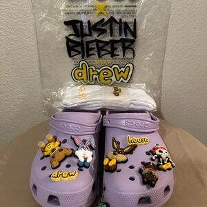 CROCS X Justin Bieber Purple Crocs with Cartoon Charms and Socks